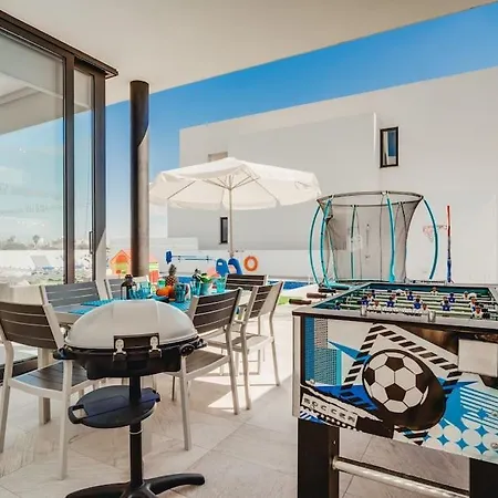 빌라 Sunnyvillas 4br New Private Pool In Pernera
